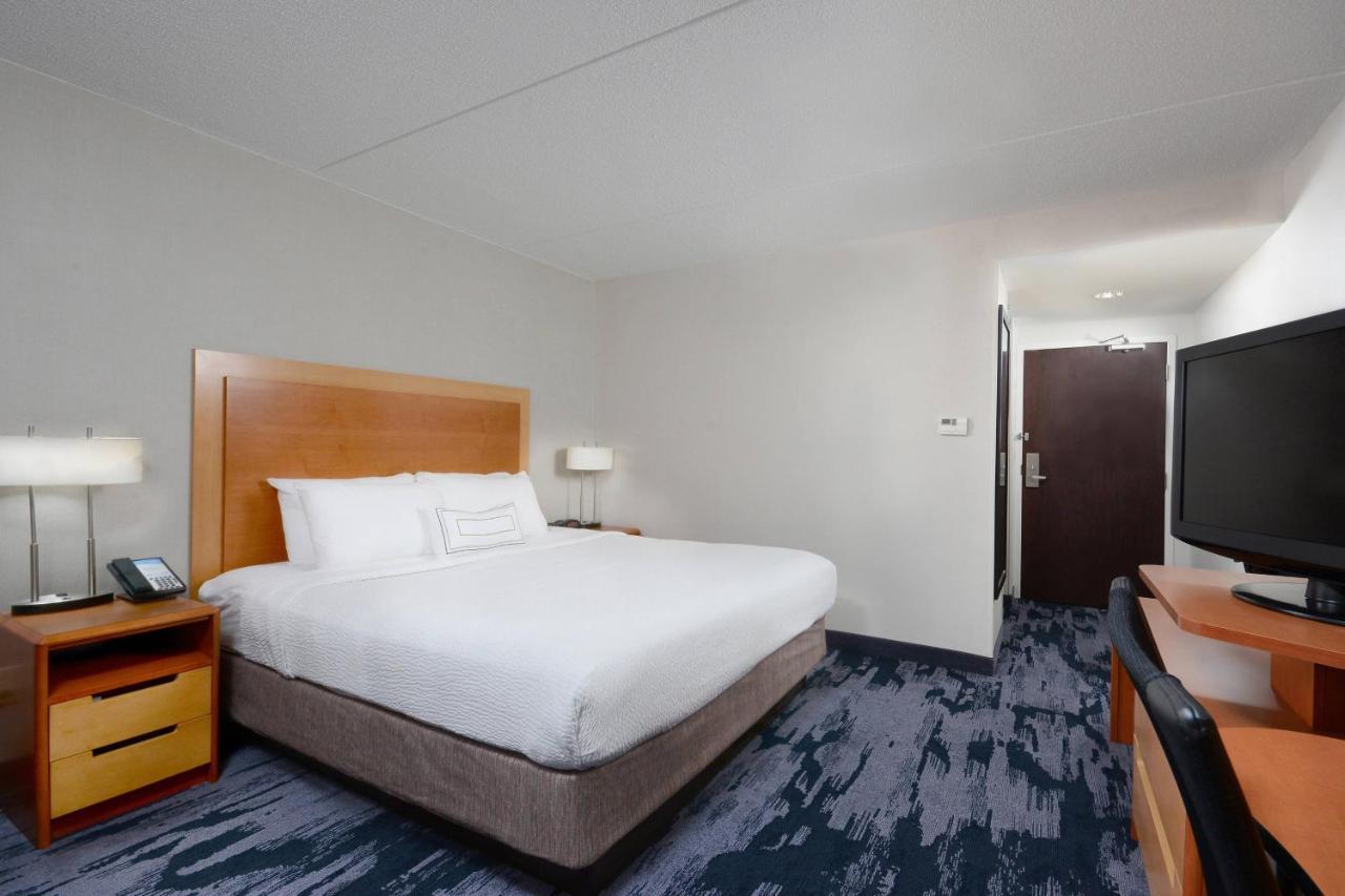Fairfield Inn & Suites By Marriott Charlottesville North Luaran gambar