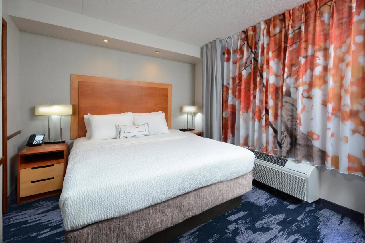 Fairfield Inn & Suites By Marriott Charlottesville North Luaran gambar